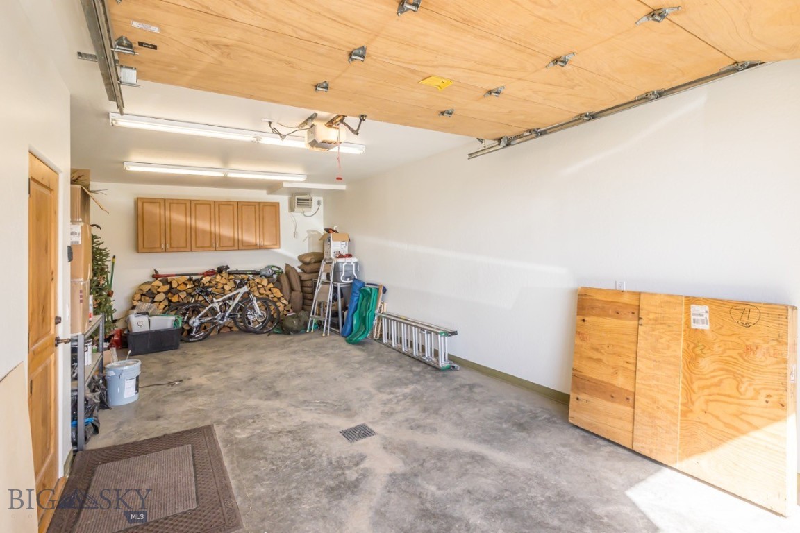 12 Indian Summer Road