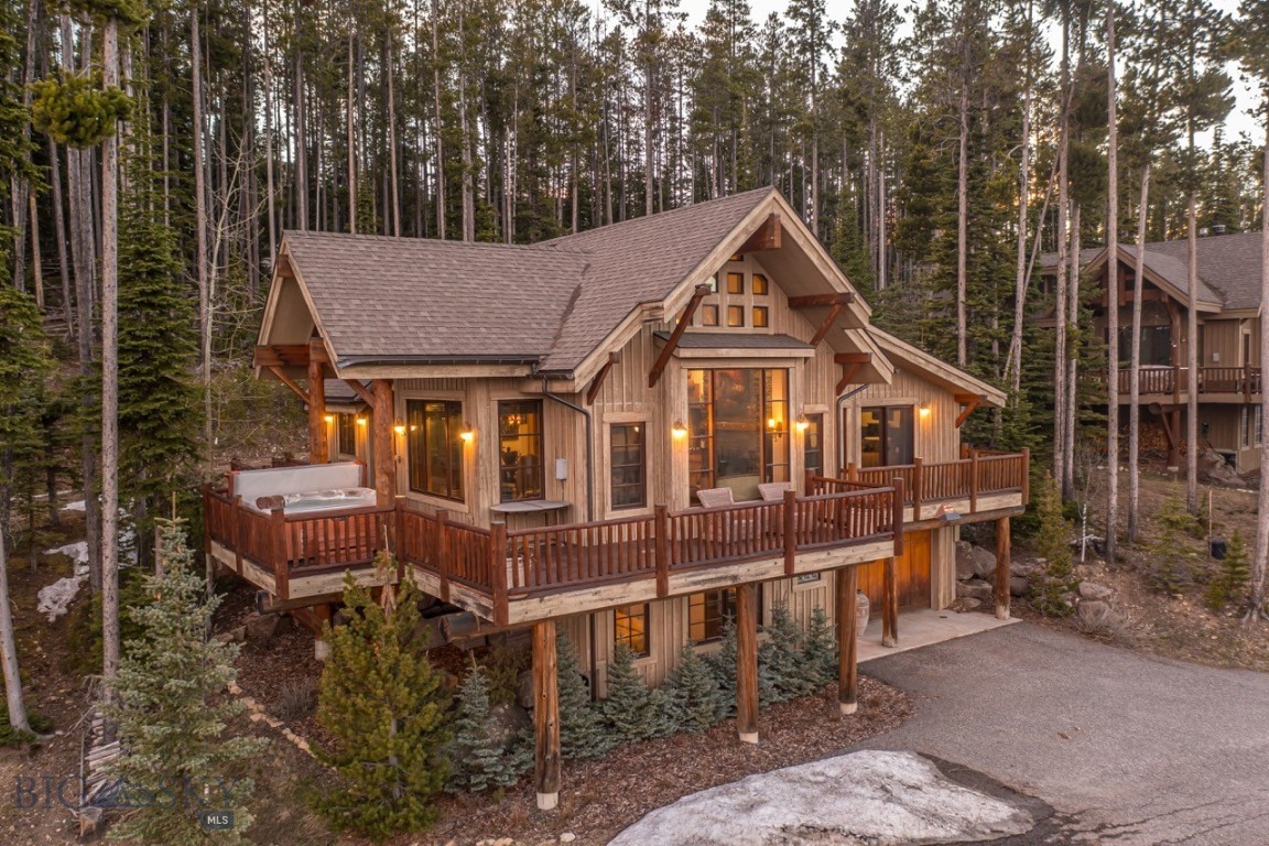 12 Indian Summer Road