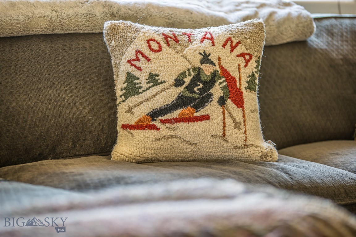 12 Indian Summer Road