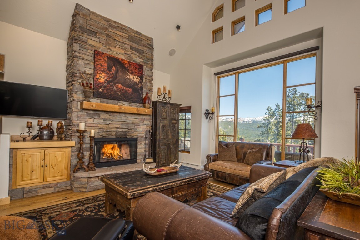 12 Indian Summer Road