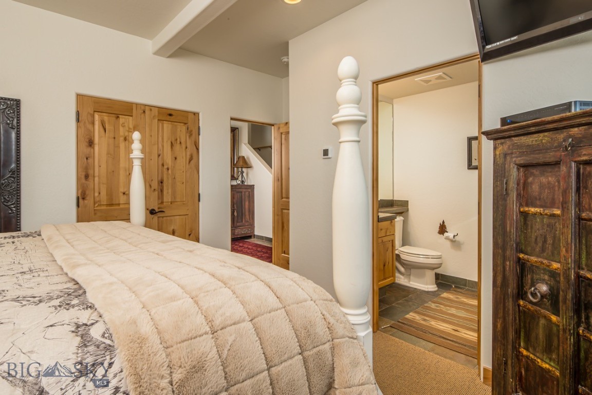 12 Indian Summer Road