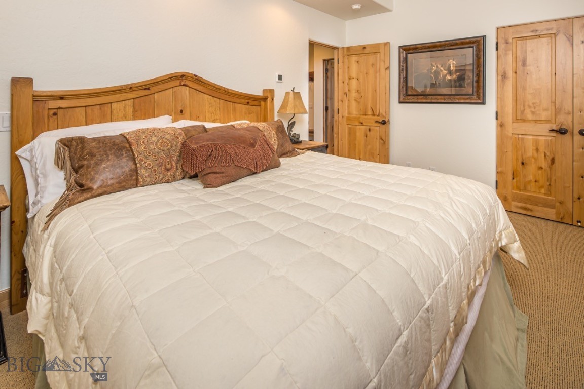 12 Indian Summer Road