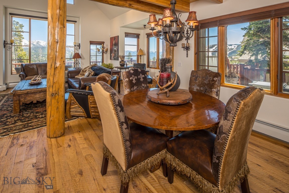 12 Indian Summer Road