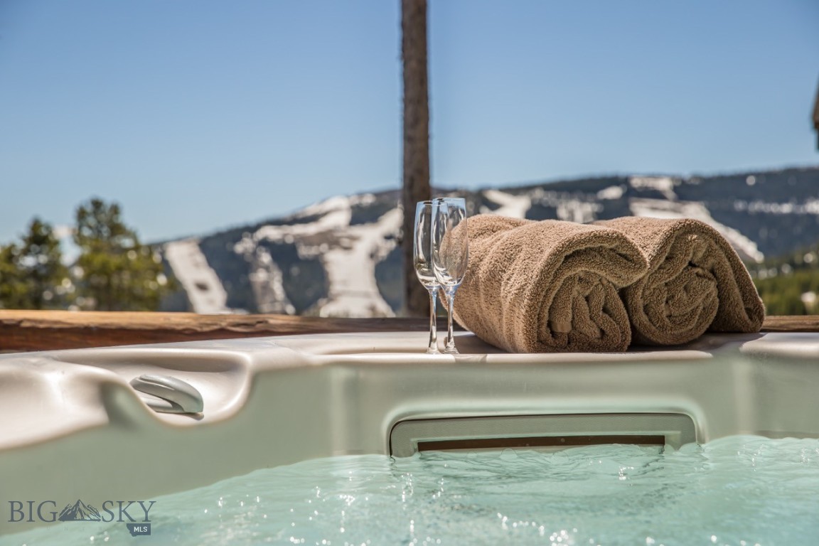 12 Indian Summer Road