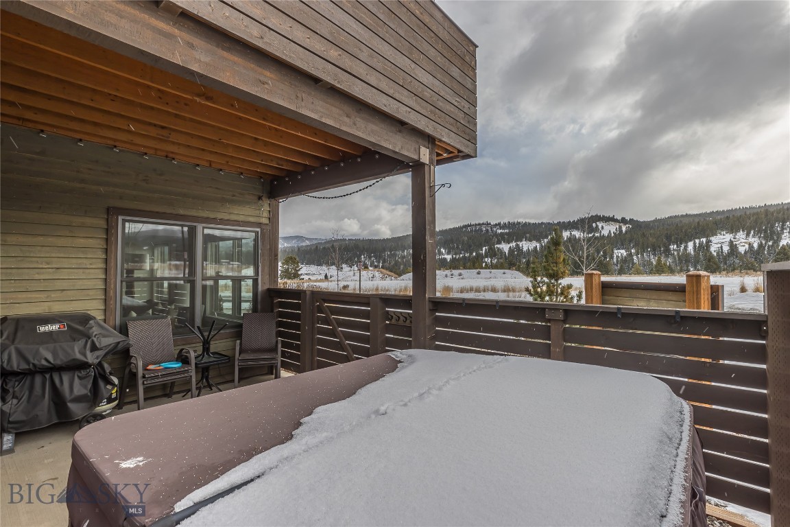 225 Pheasant Tail Ln B