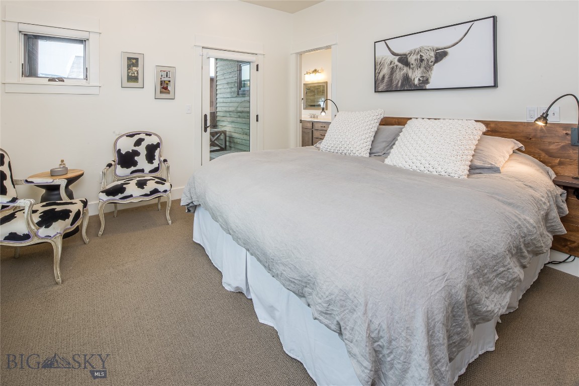 225 Pheasant Tail Ln B