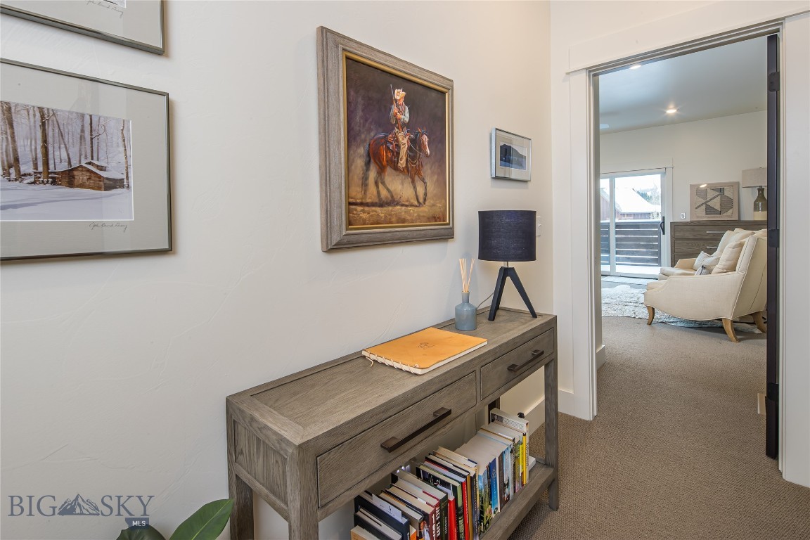 225 Pheasant Tail Ln B