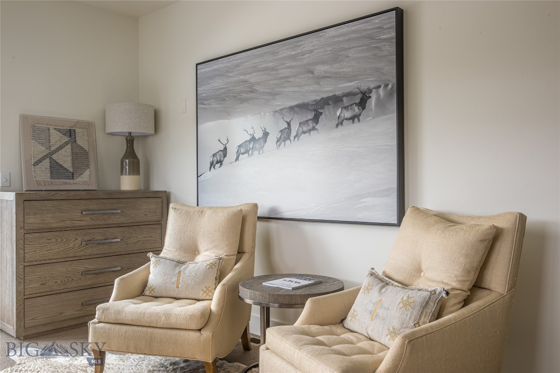 225 Pheasant Tail Ln B