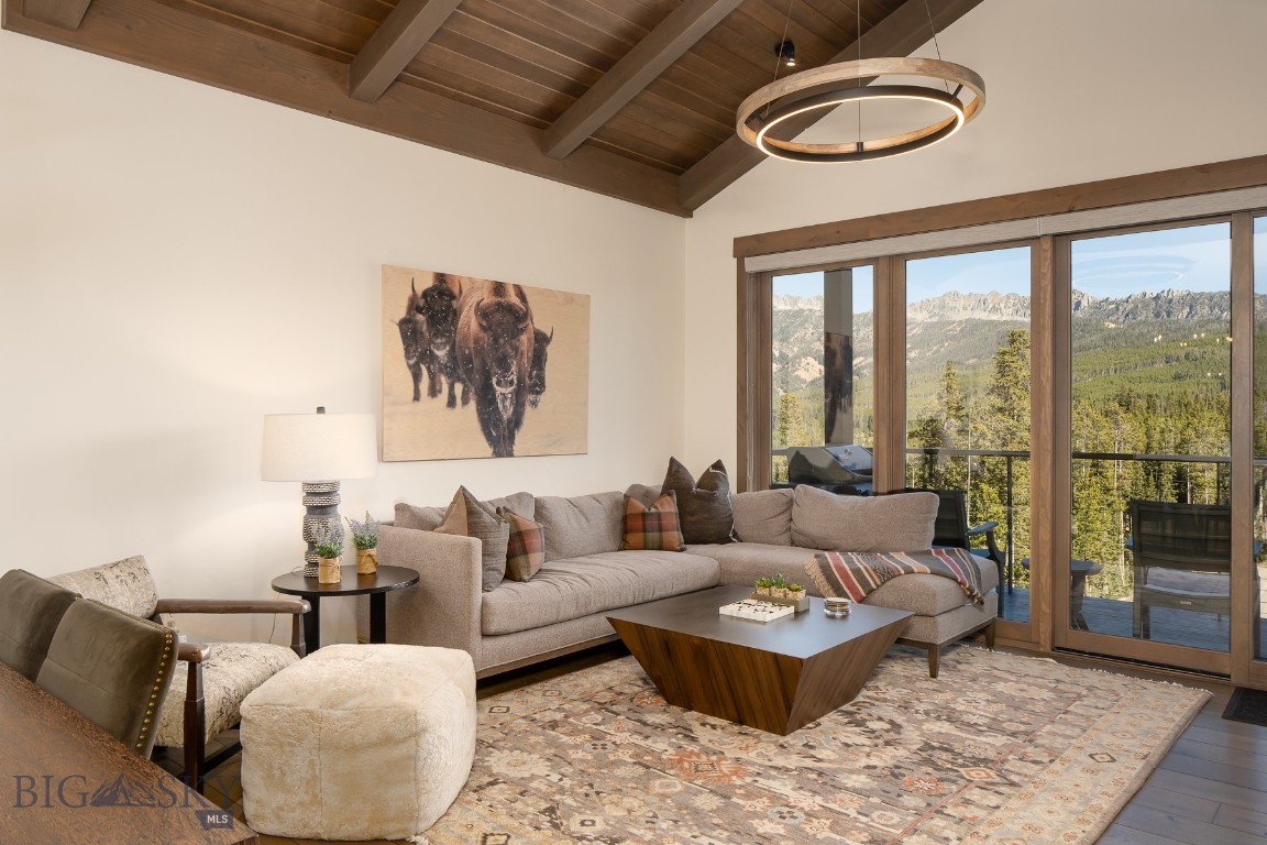 14 Wildwood Road W 3