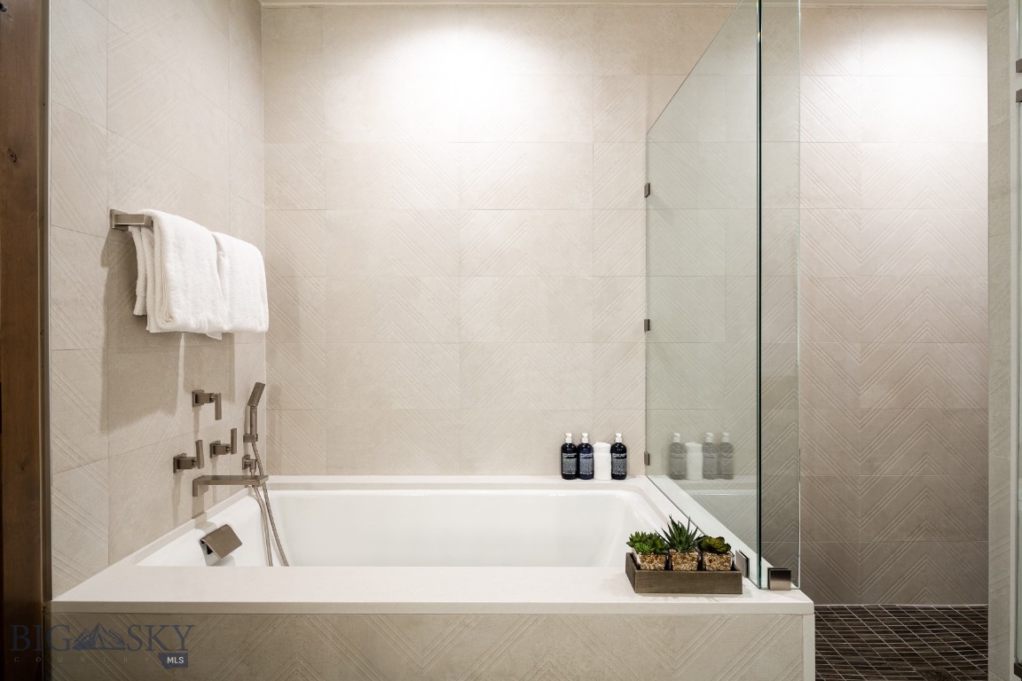 14 Wildwood Road W 3