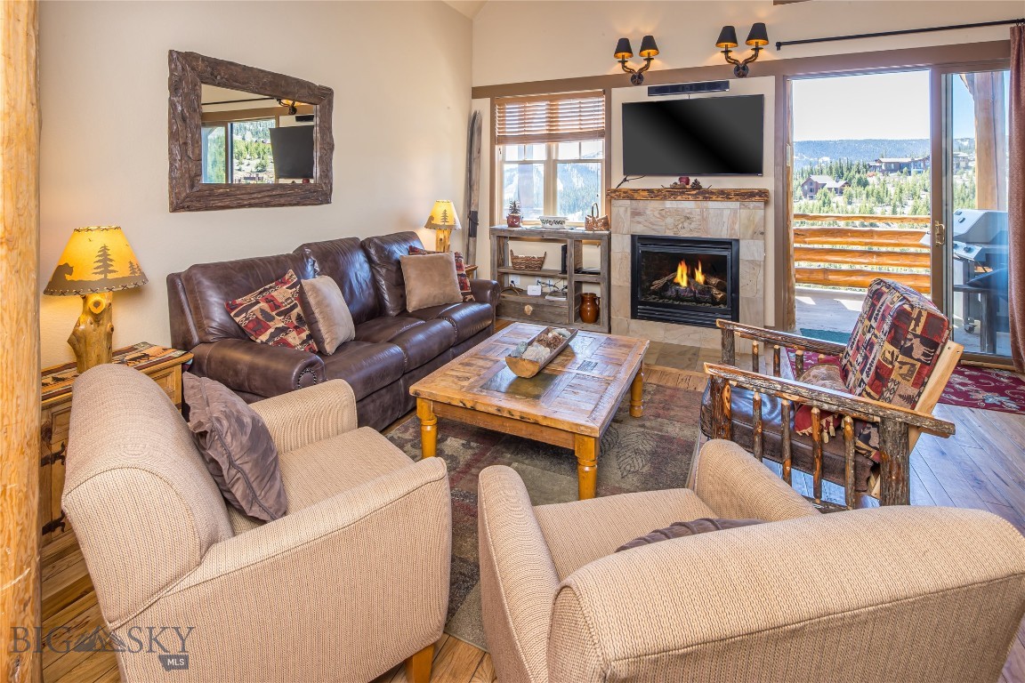 7 Saddle Ridge Road J2