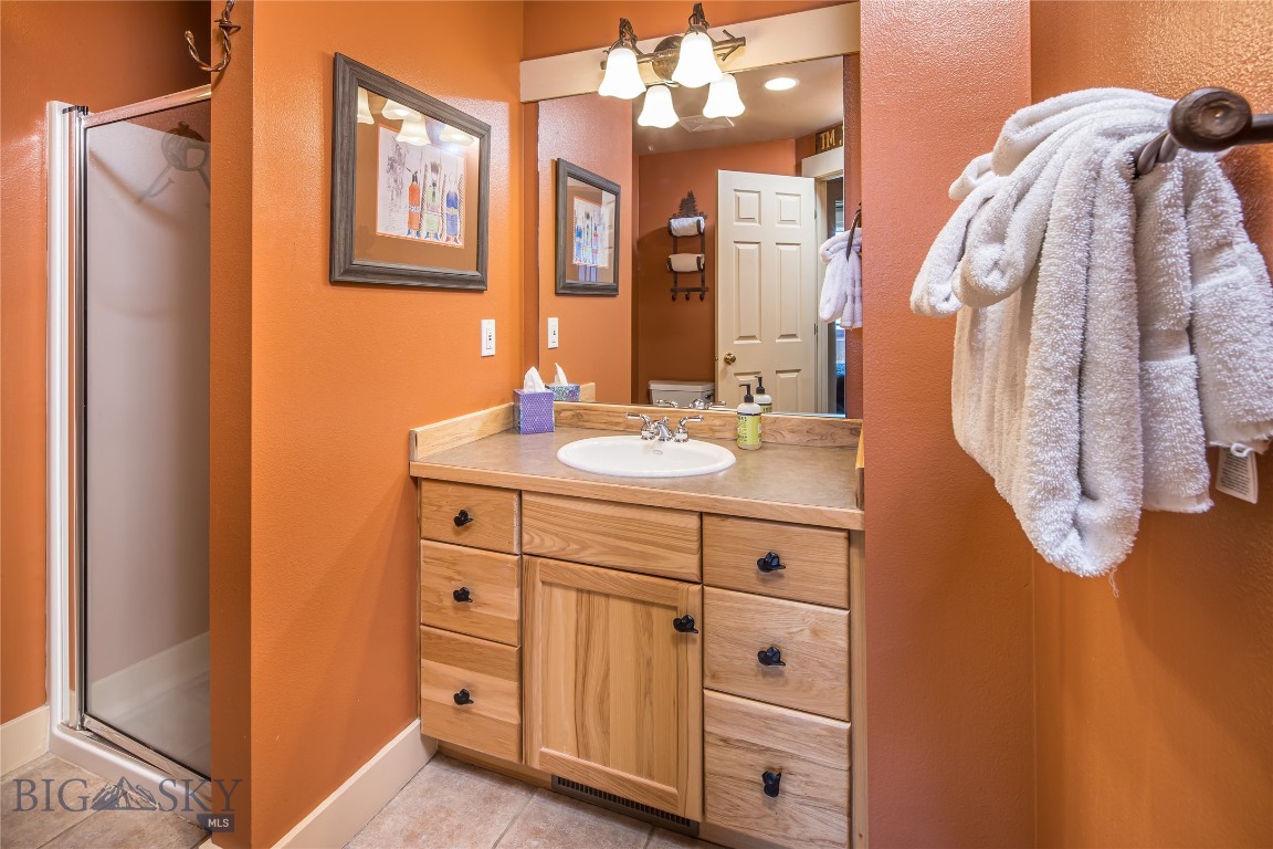 7 Saddle Ridge Road J2