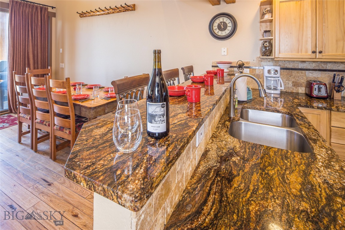 7 Saddle Ridge Road J2