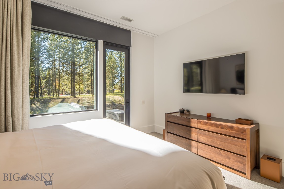 #33 One&Only Private Home, 14 Boone Trail