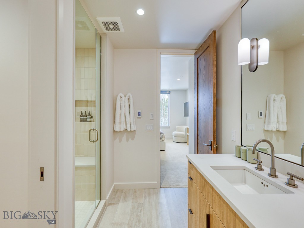 13 Speedwell Drive 5A