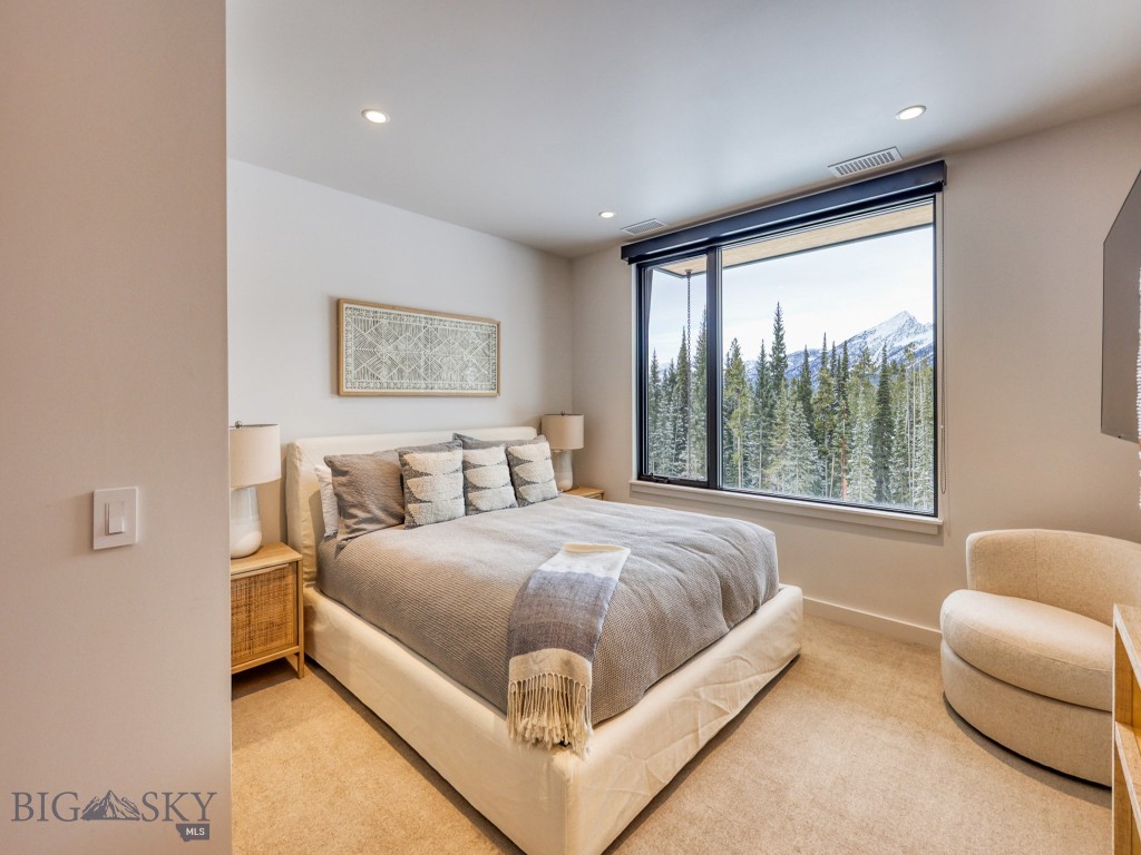 13 Speedwell Drive 5A