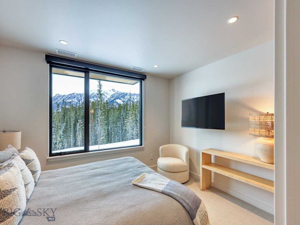 13 Speedwell Drive 5A