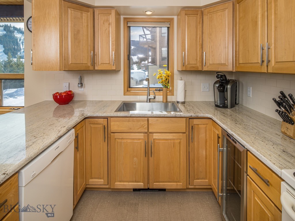 105 Beaverhead Drive 201