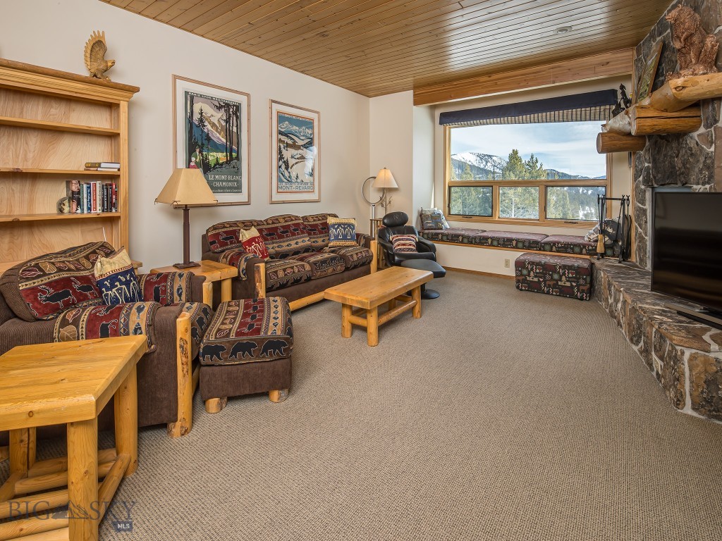 105 Beaverhead Drive 201