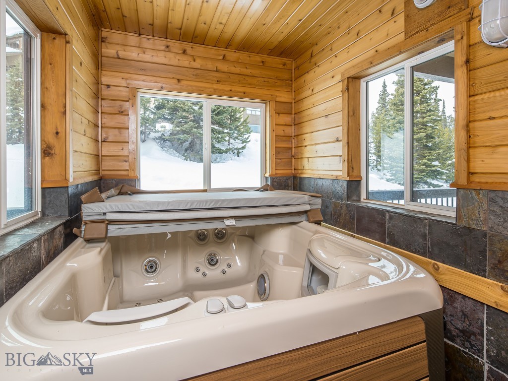 105 Beaverhead Drive 201