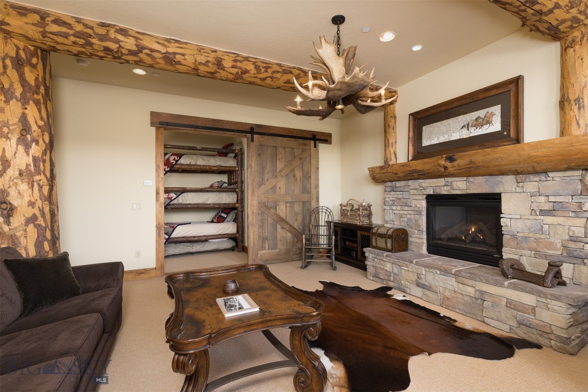 12 Upper Cascade Ridge Road