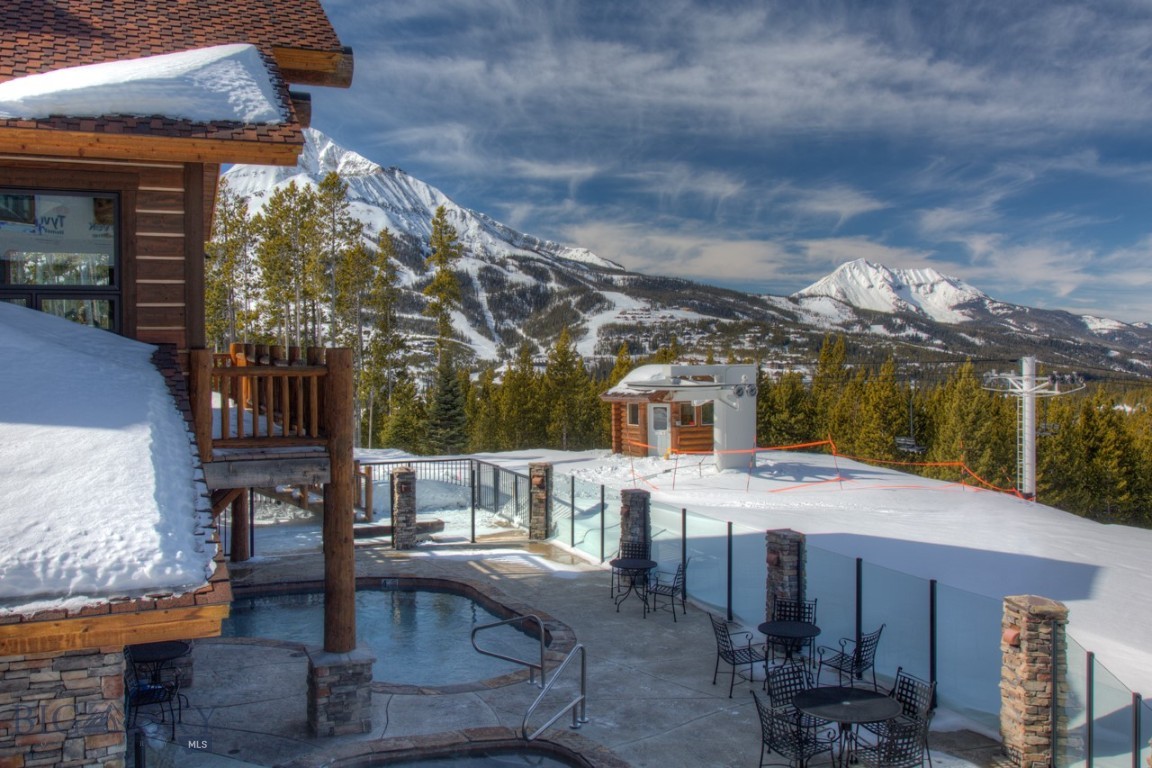 12 Upper Cascade Ridge Road