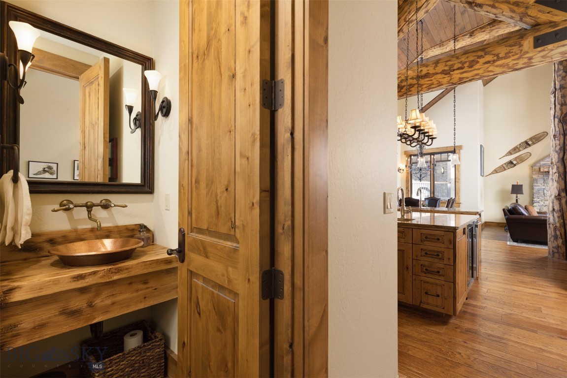 12 Upper Cascade Ridge Road