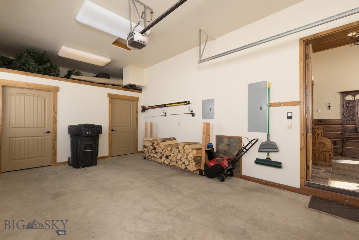 12 Upper Cascade Ridge Road