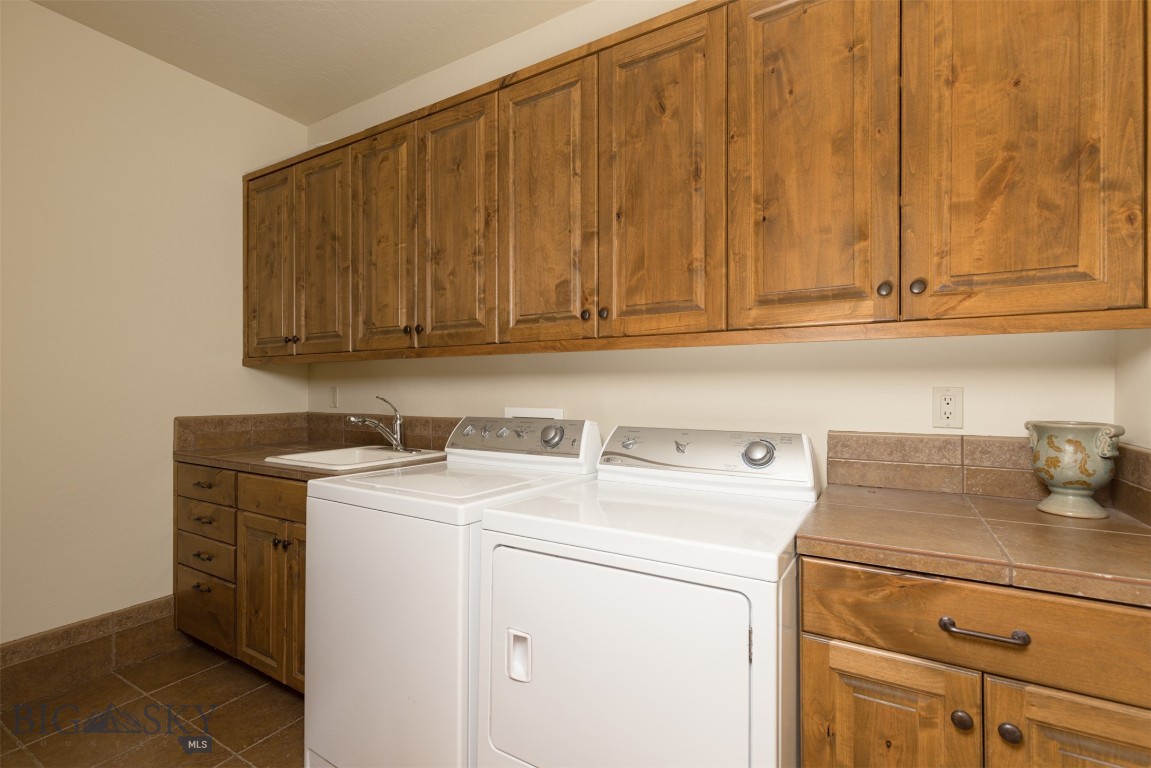 12 Upper Cascade Ridge Road