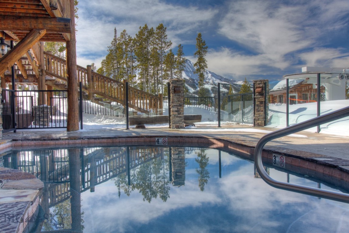 12 Upper Cascade Ridge Road