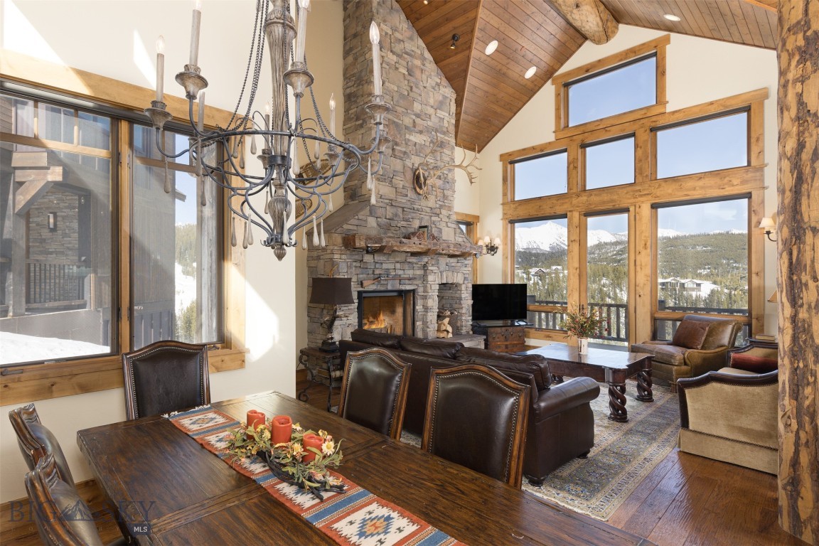 12 Upper Cascade Ridge Road