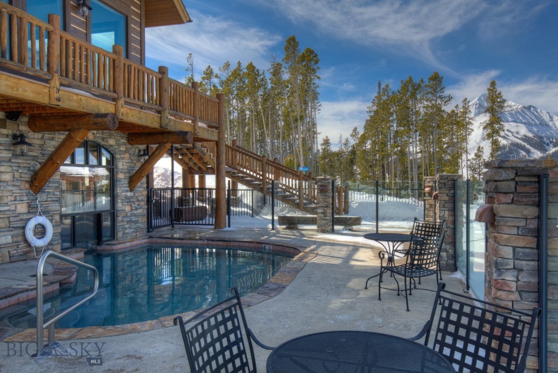 12 Upper Cascade Ridge Road