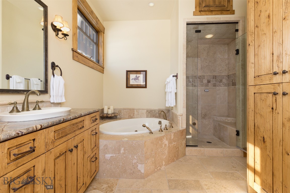 12 Upper Cascade Ridge Road