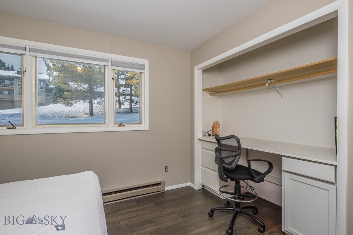 40 Eaglehead Drive