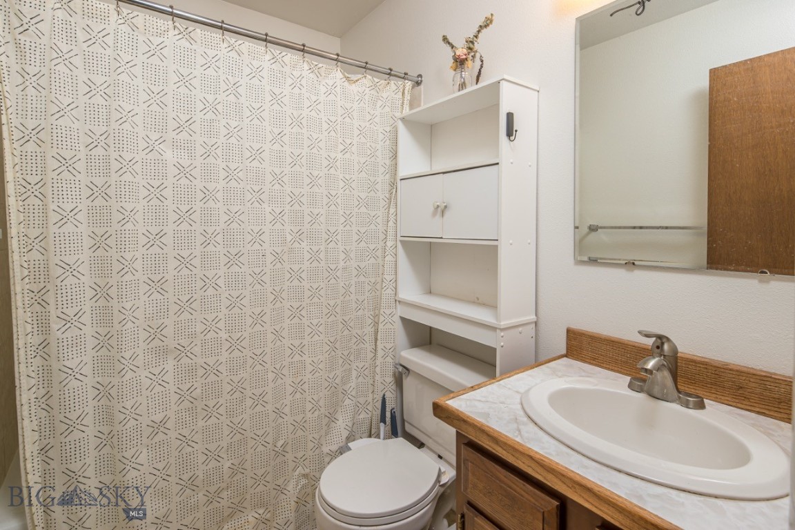 40 Eaglehead Drive