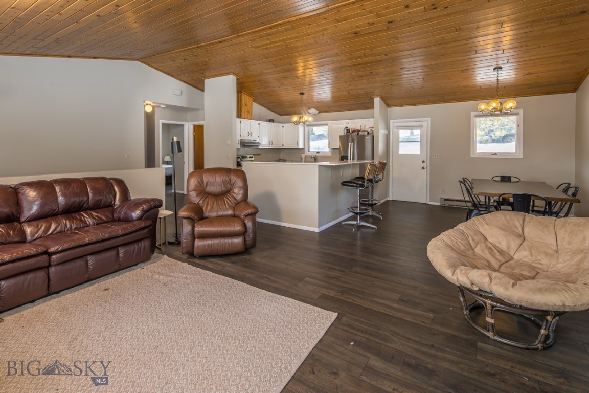 40 Eaglehead Drive