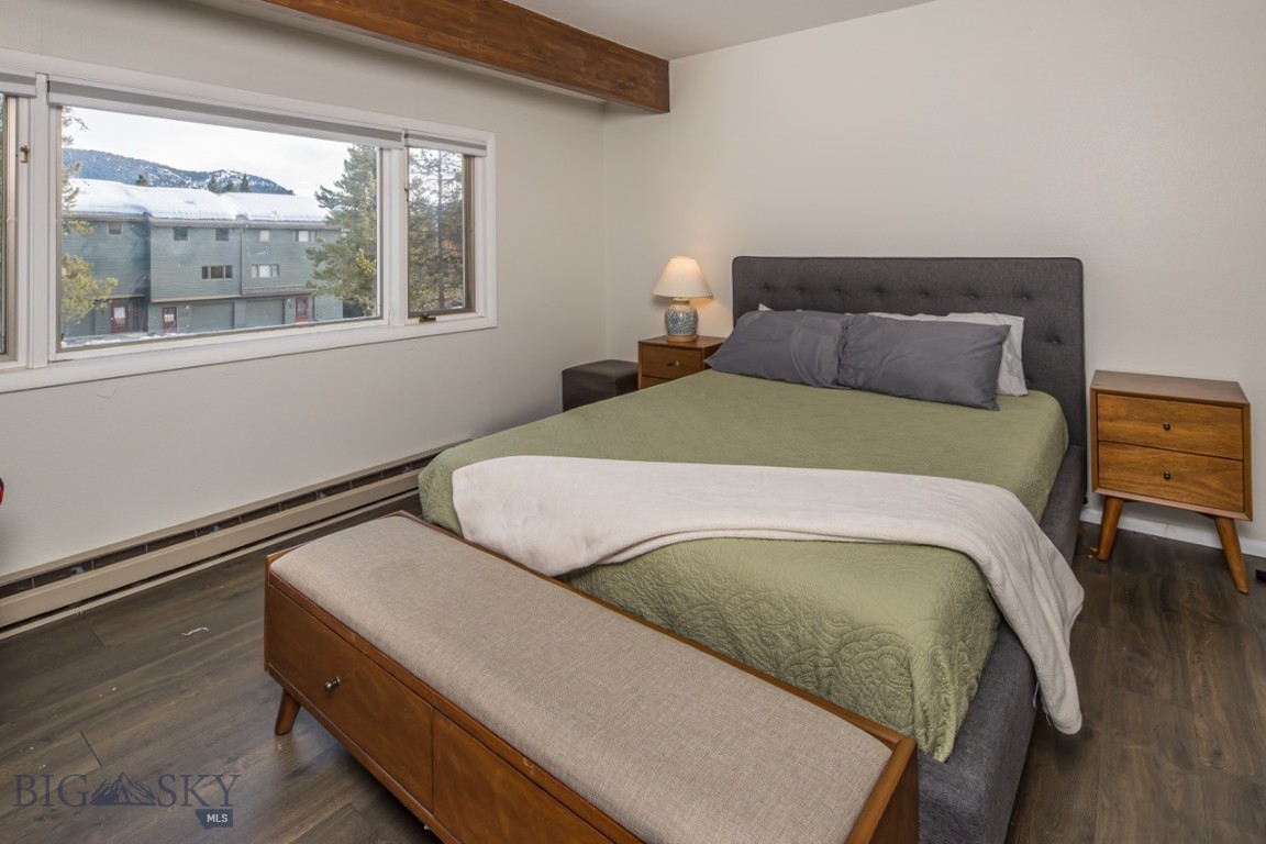 40 Eaglehead Drive