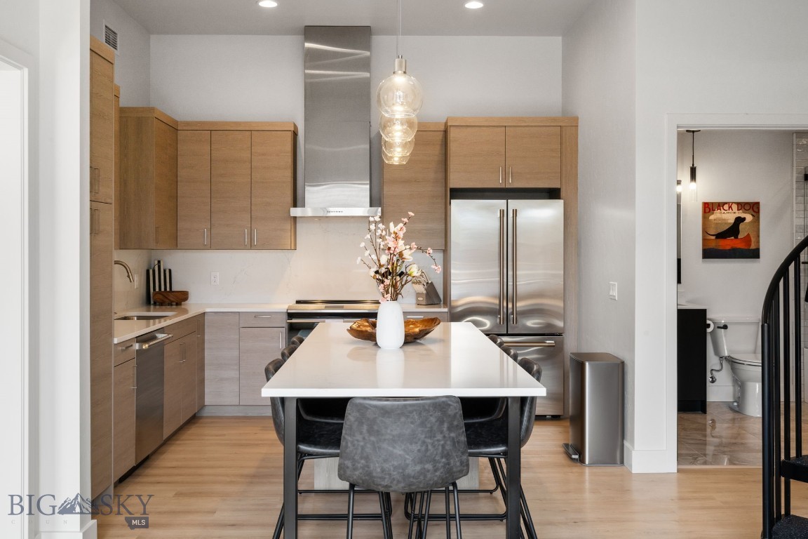 211 Town Center Avenue 3E