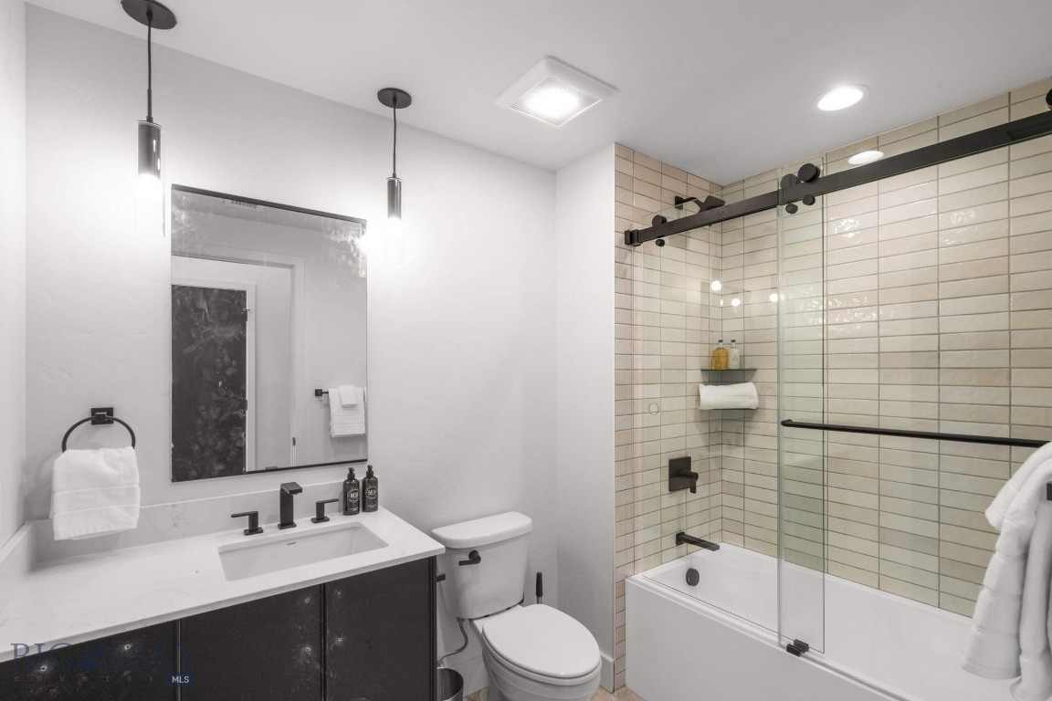 211 Town Center Avenue 3A