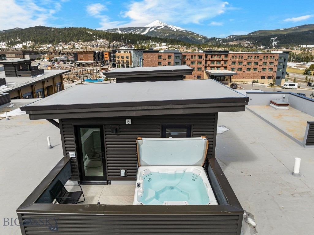 211 Town Center Avenue 3A