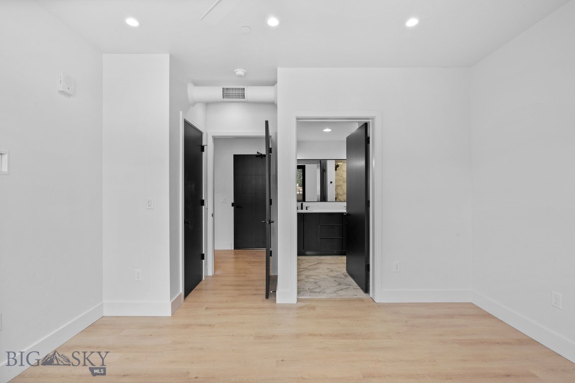 211 Town Center Avenue 2A