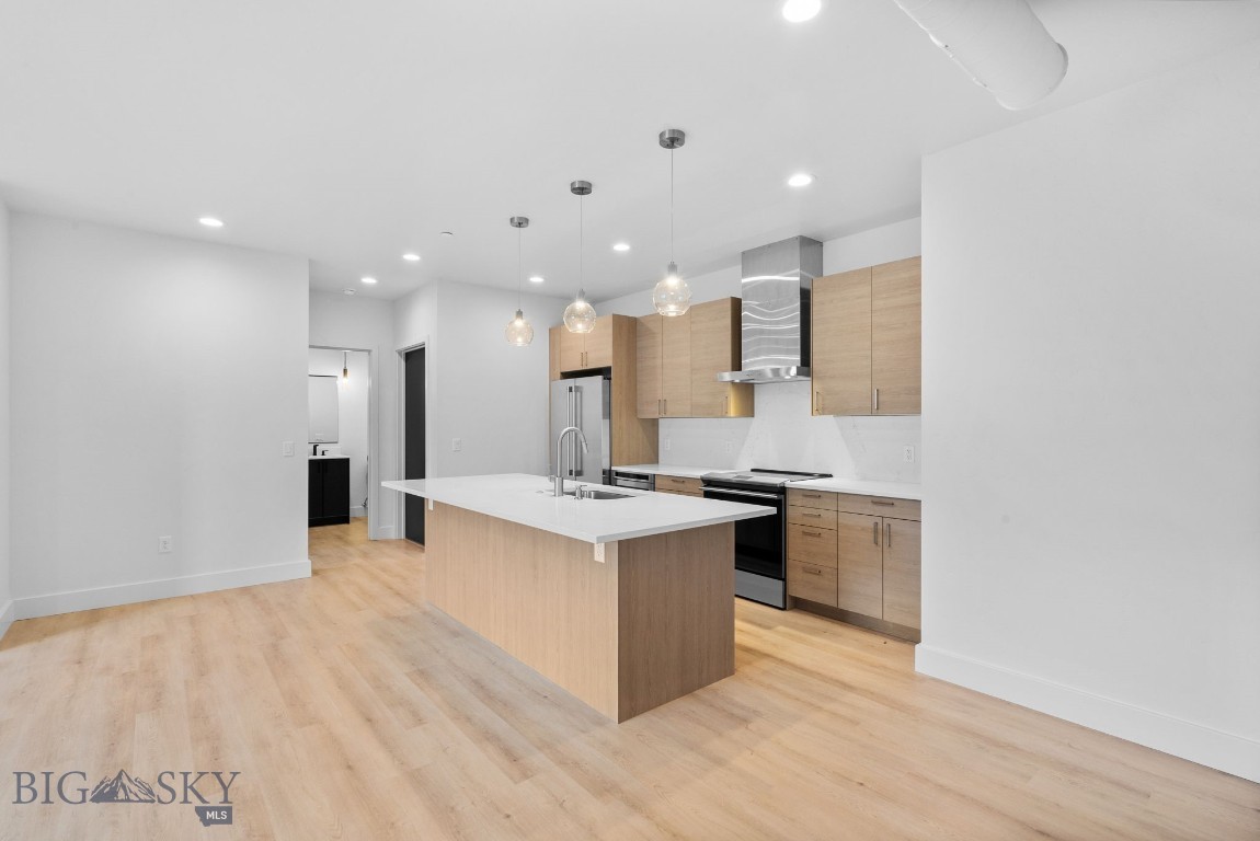 211 Town Center Avenue 2A