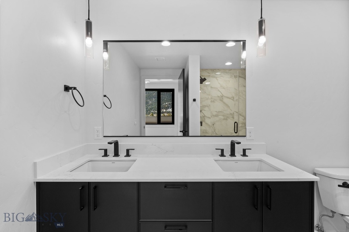 211 Town Center Avenue 2A