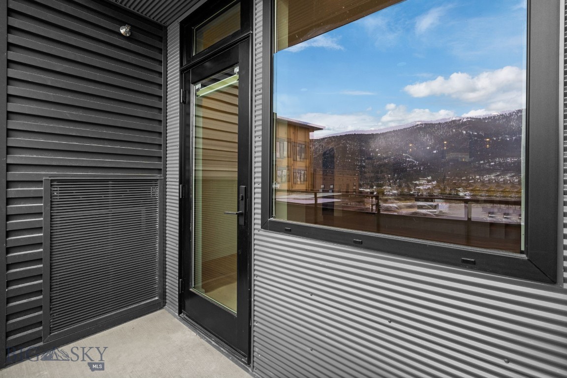 211 Town Center Avenue 2A