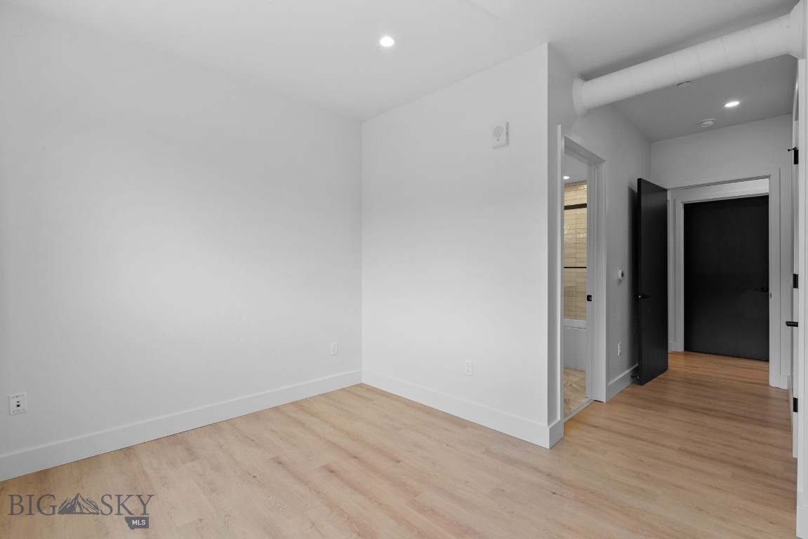 211 Town Center Avenue 2A