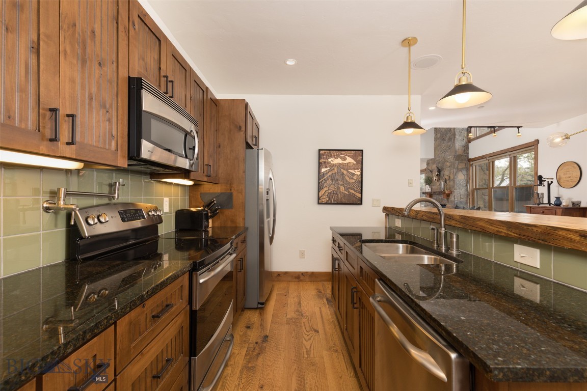 151B Pheasant Tail B