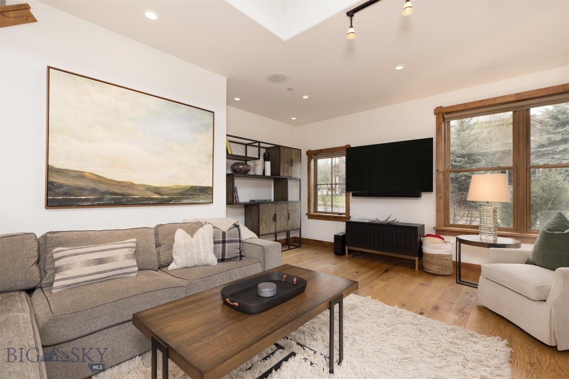 151B Pheasant Tail B