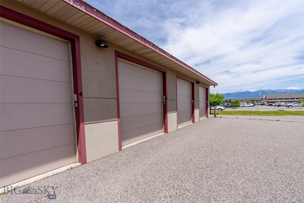 1278 Gallatin Field Road D-3