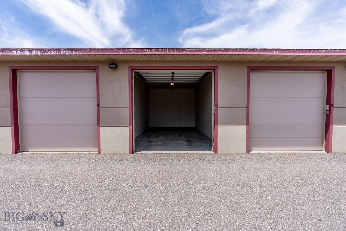 1278 Gallatin Field Road D-3