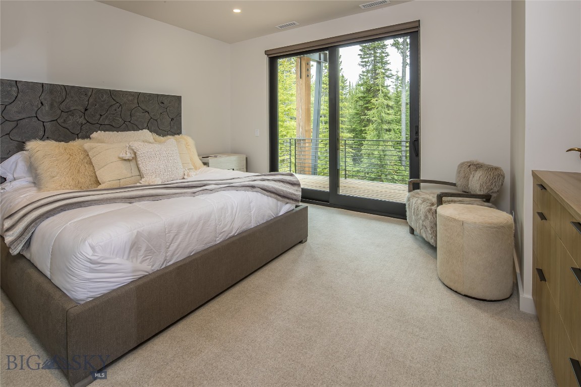 8 Speedwell Drive